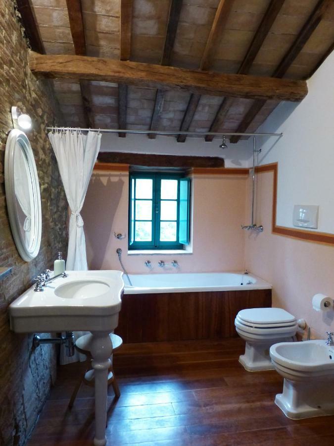 Torre Di Pornelloアパートメント エクステリア 写真